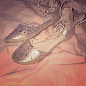 Golden flats